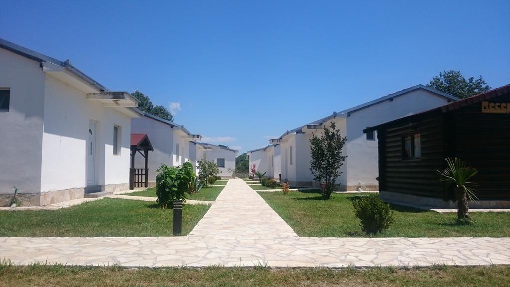 Beni Bungalows Ulcinj Exterior photo